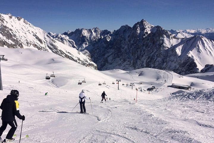 Skifahren auf dem Zugspitzplatt