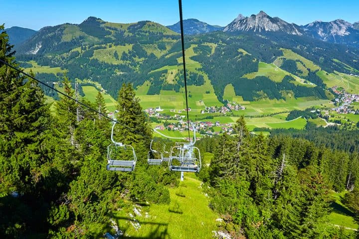 Bergbahnen Lifte im Tannheimer Tal in Österreich