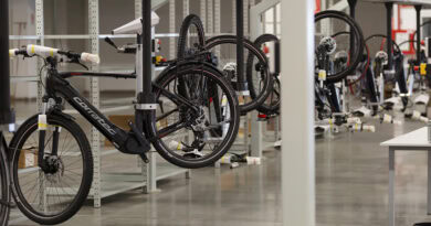 Corratec fertigt ab 2026 Simplon-Räder im Werk Timișoara